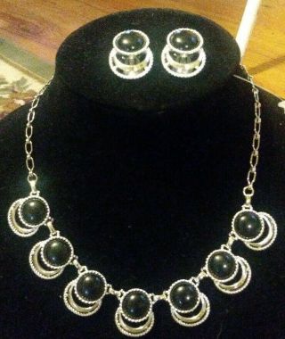 Vtg Sarah Coventry Onyx Silvertoned Necklace,  Clip - On Earring Set