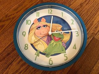 Vintage 1980 Miss Piggy & Kermit The Frog Muppets Wall Clock.  Pisco Quartz.  Exc