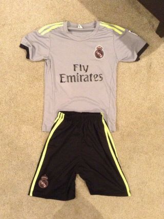 Youth Small Soccer Jersey Shorts Football Shirt Kit - Real Madrid Gray/black