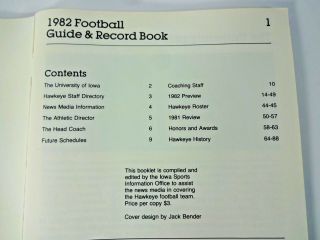 Vintage Iowa Hawkeye Football Guide & Record Book 1982 Hayden Fry Reggie Roby 3