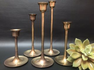 Vintage Brass Candlestick Holders Set Of 5 Graduated Mid - Century Scandi Boho