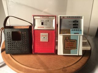 Two Vintage Novelty Gas Pump Transistor Radios - Sinclair,  Amoco