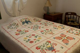 Vtg Cotton Album Hand Quilted & Cross Stitch Quilt 84 by 95 inches 2