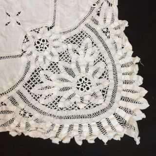 Battenburg Lace Table Cloth Needle Lace White Embroidery Crochet Cut Work Vtg 3