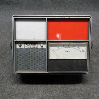 Vintage Vamp Victoreen Model 808 - B Area Monitor Powers On