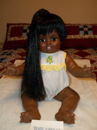 IDEAL 24 IN African American BABY CRISSY/CHRISSY DOLL in yellow & white romper 2