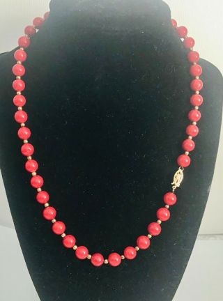 Vintage Italian Coral 14 K Gold Clasp Necklace
