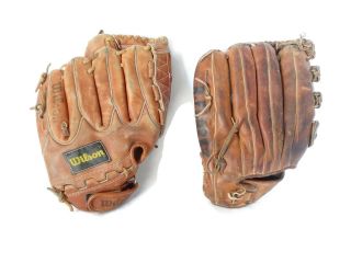 2 Vintage WILSON Baseball Gloves - The A2000 & A2091 3