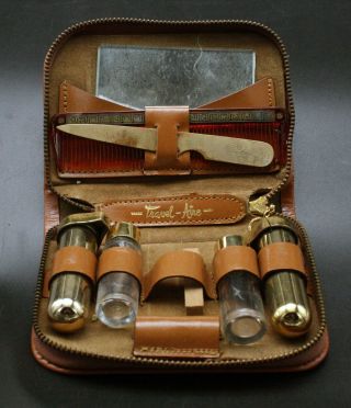 Vintage Leather Travel Vanity Grooming Kit Toiletry Case Travel - Aire