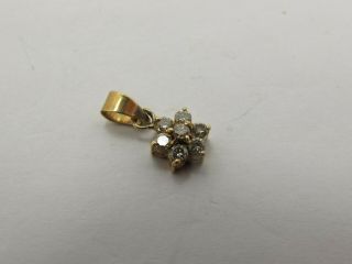 Tiny Vintage 9k 9ct 375 Gold & Diamond Cluster Pendant 3