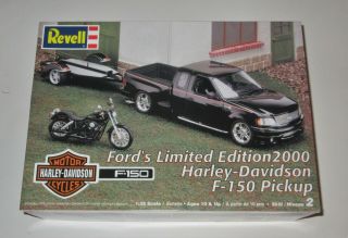 2000 Ford F - 150 Pickup Harley Davidson Motorcycle Revell 85 - 7685