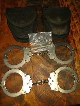2 Pairs Vintage Police Peerless Handcuffs Model 700 W/4 Keys,  Cases