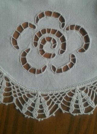 Vintage Ivory Cotton Sheet Part Complete Cut Work Accents & Hand Crochet Edging