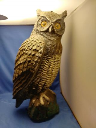 Vtg Halloween Great Horned Owl Plastic Blow Mold Decoy Garden Made In Italy.