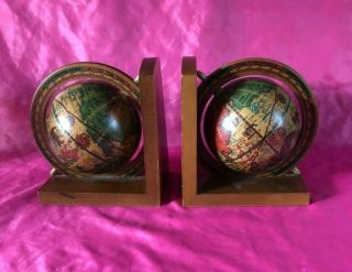 Vintage Dark Wood Rotating Old World Globe Bookends Book Ends - Made In Italy