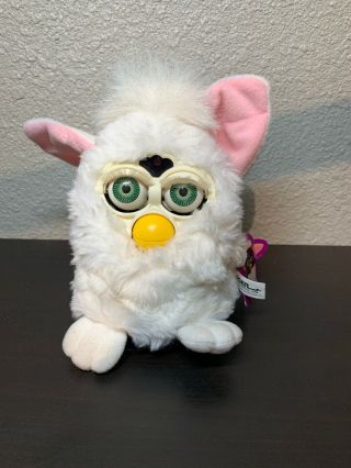 Vintage 1998 All White Furby W/green Eyes & Pink Ears 70 - 800