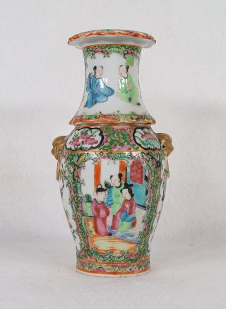 Antique Chinese Export Miniature Porcelain Famille Rose Vase 19 Century