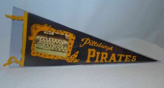 Vintage 1960 Pittsburgh Pirates World Series Team Photo Pennant Flag,  Full 29 "