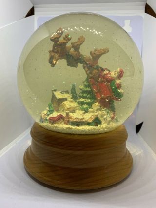 Vtg Large Christmas Musical Lighting Snow Globe Santa On Wood Base