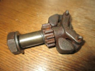 ANTIQUE JOHN DEERE 1 - 1 - 2 HP COMPLETE GOVERNOR ASSEMBLY HIT MISS ENGINE 2