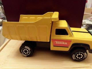 Vintage 1970’s Tonka Yellow Dump Truck Metal Diecast