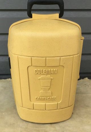 Vintage Coleman Yellow Lantern Hard Carry Case Clam Shell W/Handle 1978 2
