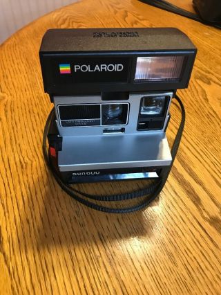 Poloroid Sun 600 Lms Instant Land Camera W/ Strap Vintage 90s