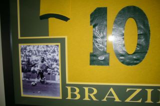 Pele Signed Brazil 35 