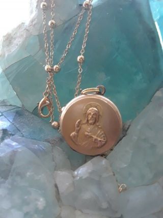 Vintage Christian Deep Container Locket W/beaded Gold Tone Chain