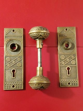 Antique Vintage Solid Brass Door Knobs And Face Plates Ornate.  F.  C.  Linde & Co