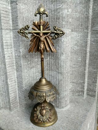 Antique Pedestal Ornamental Sacred Heart Cross Crucifix Jesus Christ Corpus