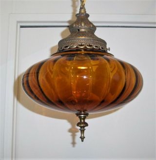 Vtg Amber Hanging Swag Lamp,  Ribbed Pattern,  Retro,  Mid - Century,  Hollywood,  2