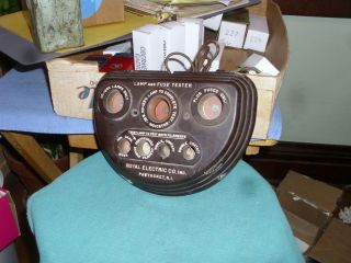 Vintage Royal Electric Co.  Pawtucket R.  I.  Lamp And Fuse Tester,  Needs C/u,