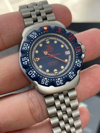 Tag Heuer 370.  513 Wa1210.  Ba0494 Professional Watch Unisex 35mm Midsize Blue Red