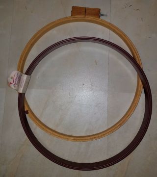 Embroidery Framing Hoop Vintage 14 " Berlin Plastic And 14 " Wood M - E