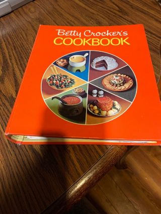 The 1969 Betty Crocker (first Printing) “pie Cover” Hardcover Cookbook Vintage