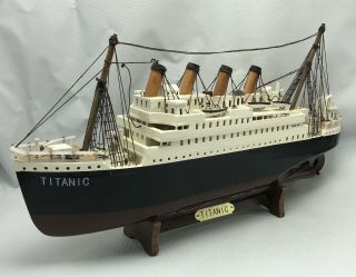 18 " Titanic Cruise Ship Handcrafted Wood Vintage