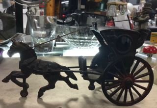 Vintage Cast Iron Horse & Carriage With Driver 8 