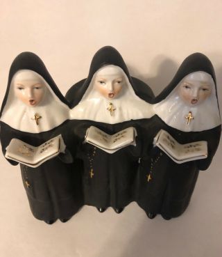 Vintage Chadwicks 1950’s Ceramic Singing Nuns Made In Japan