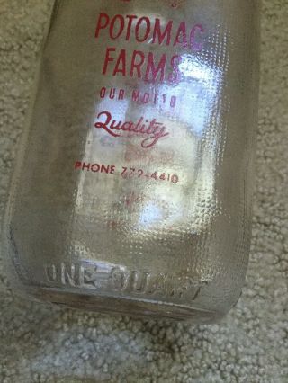 Vintage Dairy Advertising One Quart Glass Jug Bottle Antique Potomac Farms Clear 2