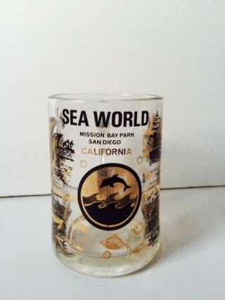 Vintage Sea World 14 Oz.  Glass Souvenir Mug