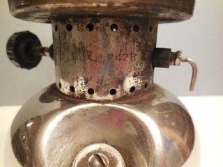 Vintage COLEMAN 242B Single mantle Lantern - parts or restore - priced 2 sell 2