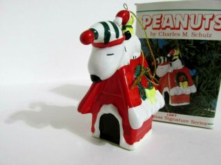 Snoopy Peanuts Charlie Brown Willitts Vintage Ceramic Christmas Ornament 1987