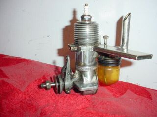 Antique Brown Jr.  Gas Engine Junior Motors Philadelphia Usa.  6d272,