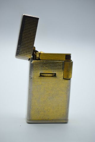 Penguin Venus Lighter Foreign Cigarette Gas Butane Vintage Gold Engraved Japan