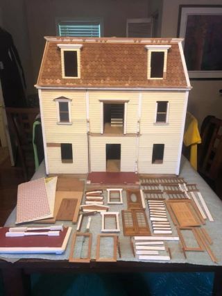Vintage Hofco Victorian Style Doll House