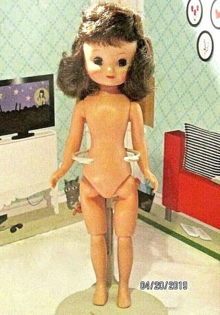 Lovely Vintage Brunette Betsy Mccall Doll In No Clothes - 1st Series