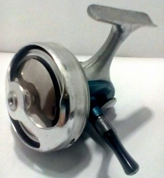 Vintage Stream And Lake,  By Wright And Mcgill,  Closed Face Spinning Reel