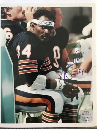 Walter Payton Chicago Bears Autographed / Signed 8x10 Photo W/