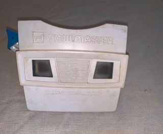 Vintage Rare Gaf Viewmaster Red And White With Blue Handle